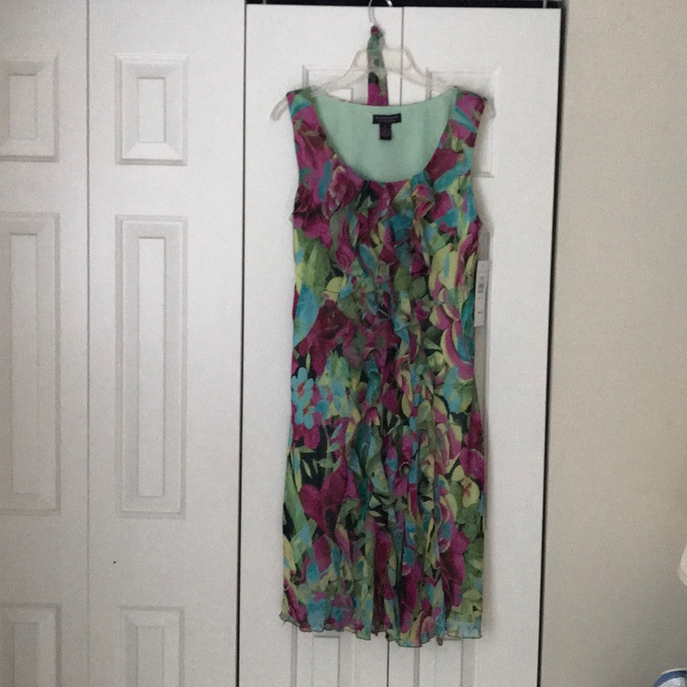 Signature by Robbie Bee Dress NWT